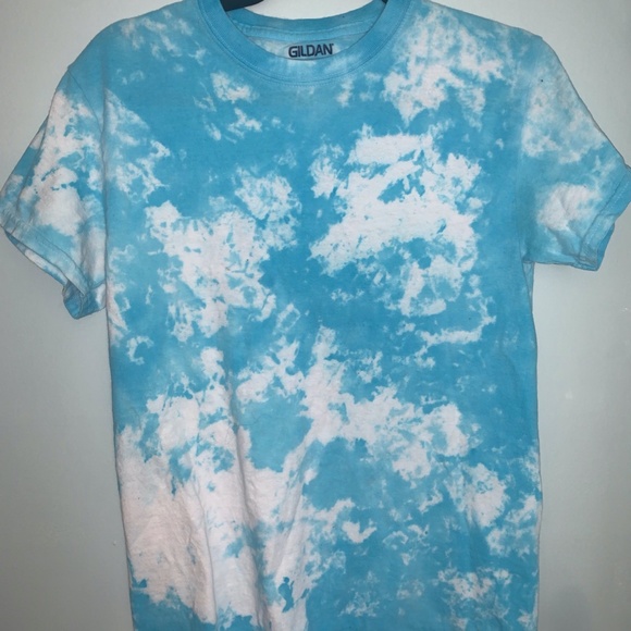 Blue Tie-Dye Gildan Tee-Shirt- Small - Picture 2 of 3